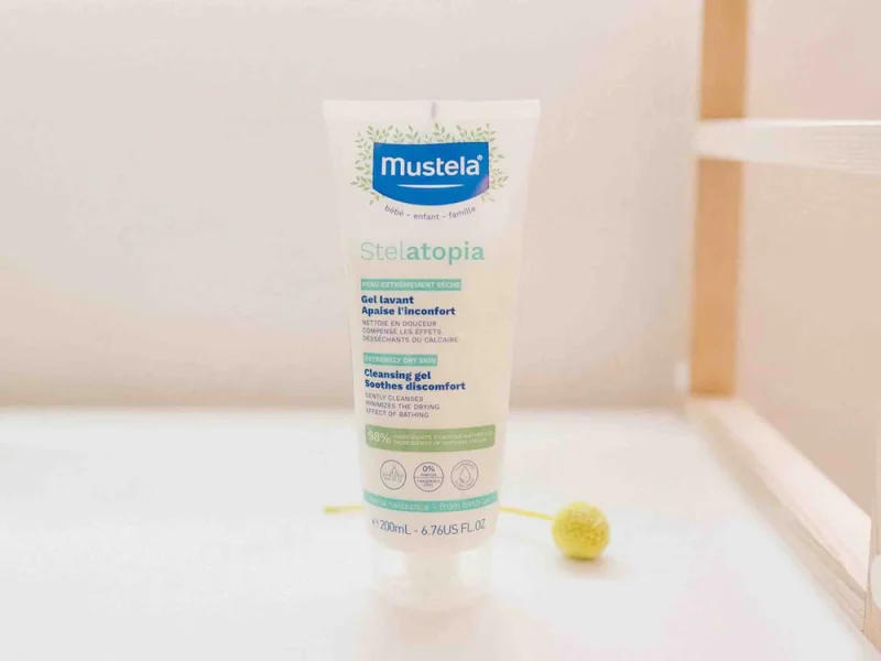 MUSTELA Очищающий гель для купания Stelatopia, 200 мл