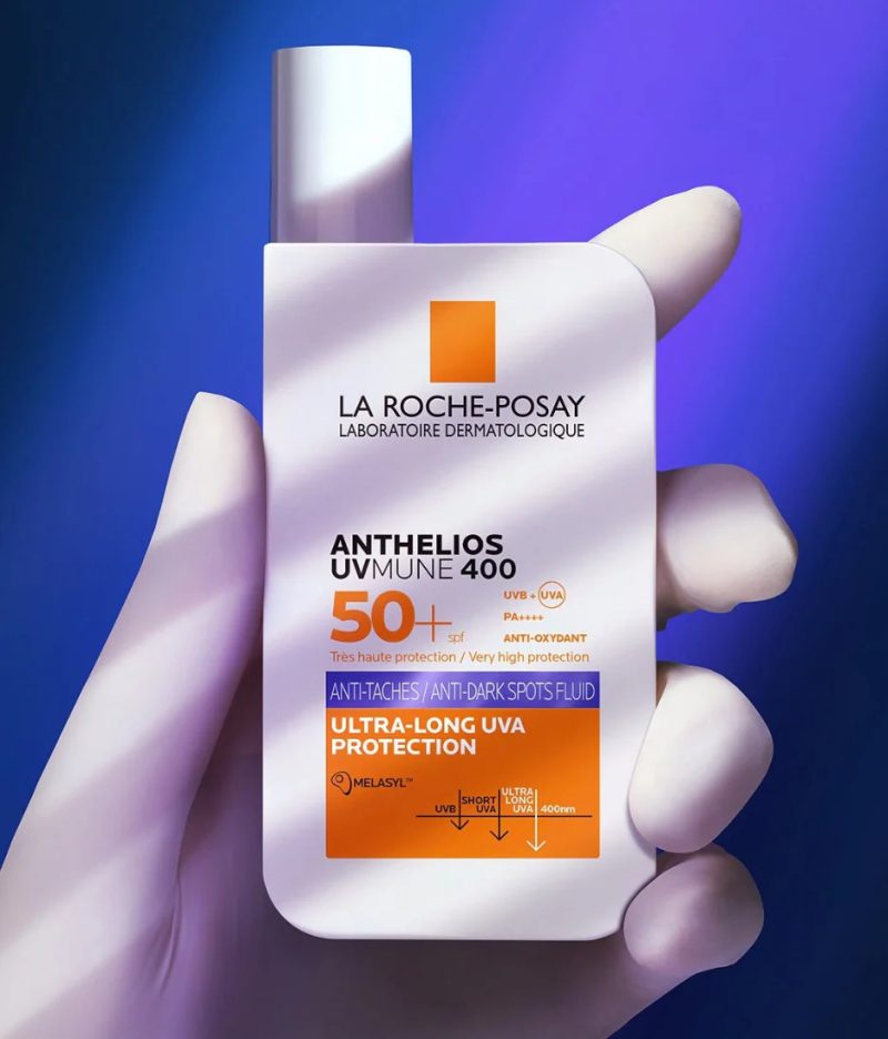 Солнцезащитный невидимый флюид для лица SPF 50+ против пигментации Anthelios UVmune 400 Anti-Dark Spots Fluid SPF 50+