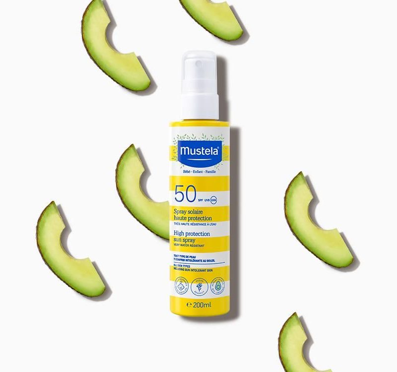 Мустела солнцезащитное молочко - спрей SPF50+ 200 мл для всей семьи, включая новорожденных и беременных женщин